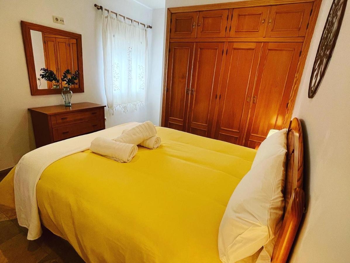Apartamentos Colon Pondos Linares (Jaen) Luaran gambar