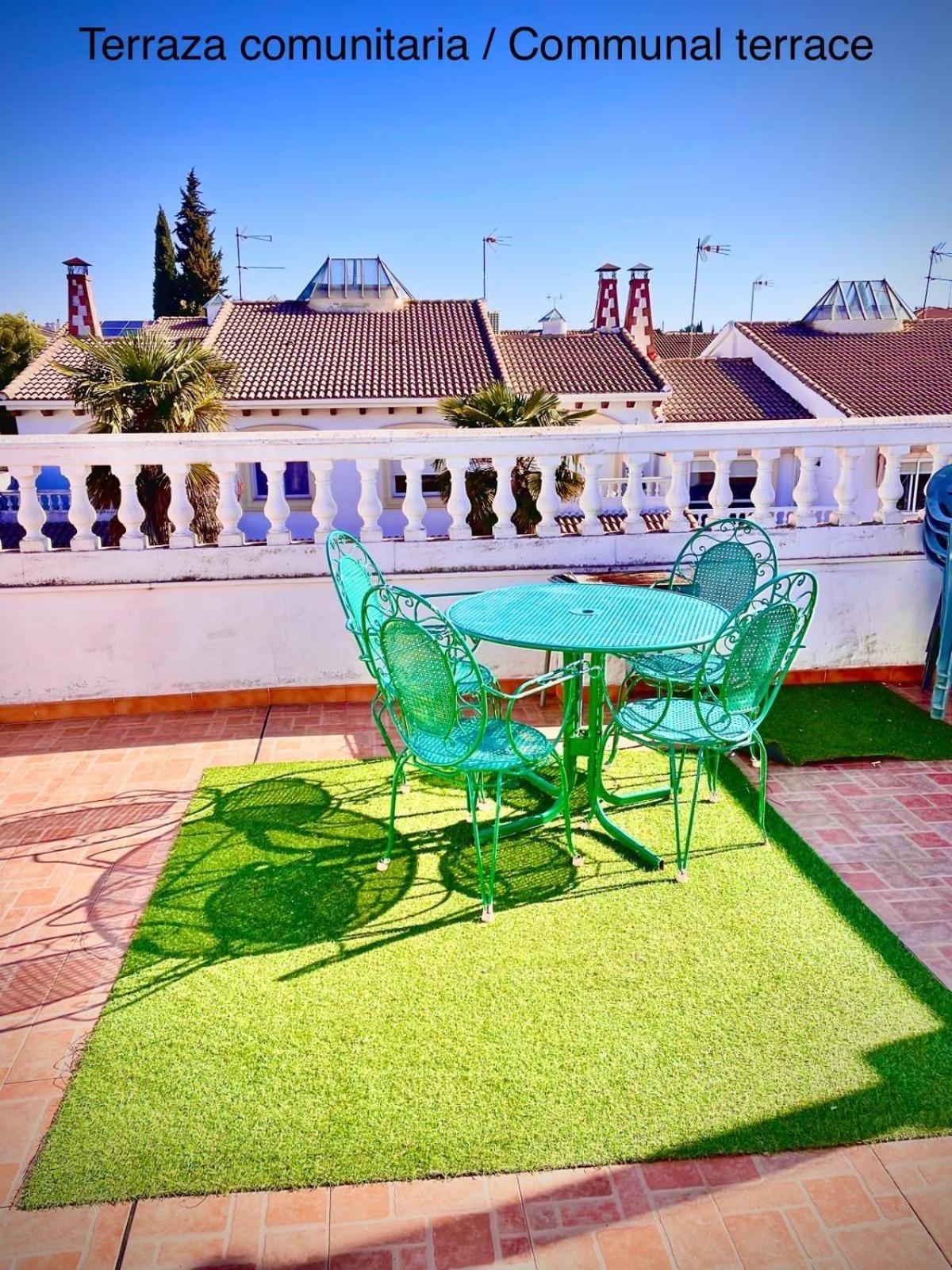 Apartamentos Colon Pondos Linares (Jaen) Luaran gambar